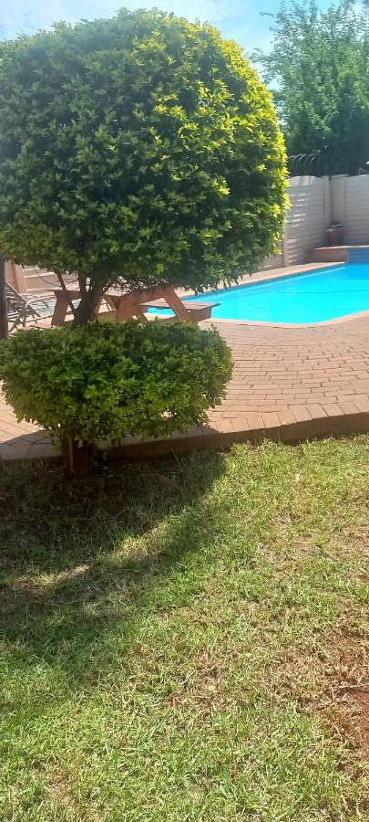 Lime Court Two Διαμέρισμα Pretoria-Noord Εξωτερικό φωτογραφία